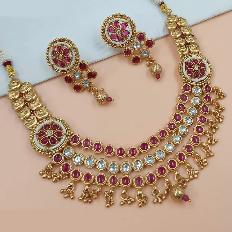 Transparent pendant women necklaces-Padmawati Bangles Gold Plated Pota Stone Necklace Set