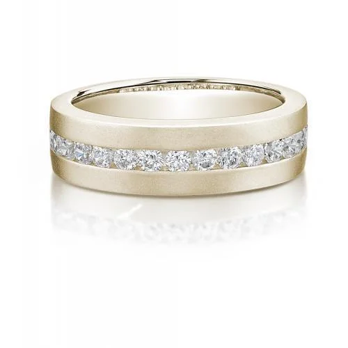 Modern women rings-Dress ring with 1.02 carats* of diamond simulants in 10 carat yellow gold