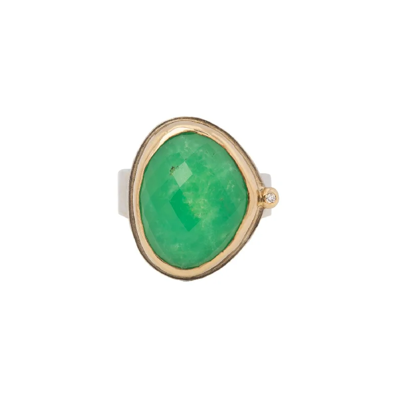 Custom diamond women rings-Sybil - Chrysoprase ring with diamond