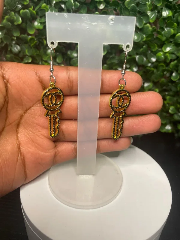 Classic women earrings-Keys earrings