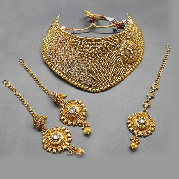 Minimalist style women necklaces-Darshana Jewels Kundan Stone Copper Necklace Set With Maang Tikka - FAP0101