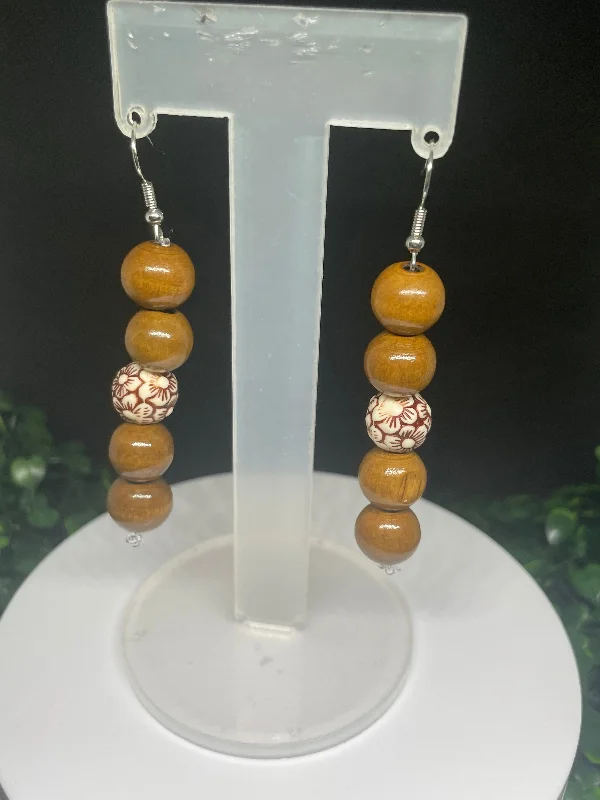 Handcrafted women earrings-Wood earrings