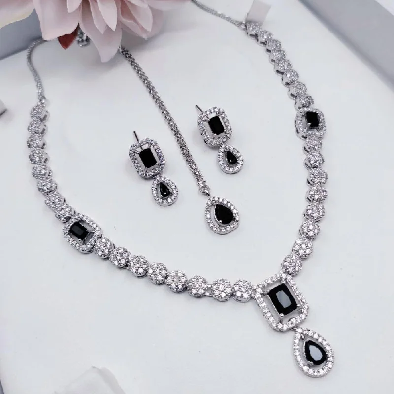 Single gemstone women necklaces-Aamrapali Silver Plated AD Necklace Set