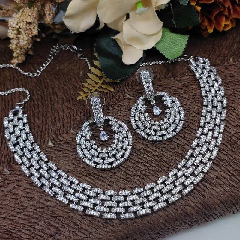 Couple women necklaces-Aamrapali Silver Plated American Diamond Necklace Set