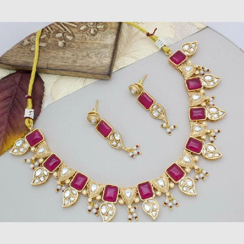 Snake chain women necklaces-Manisha Jewellery Gold Plated Kundan Stone And Pearls Necklace Set